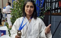 Estudiante de Derecho se consagró campeona en Torneo Nacional Zona Sur de Judo