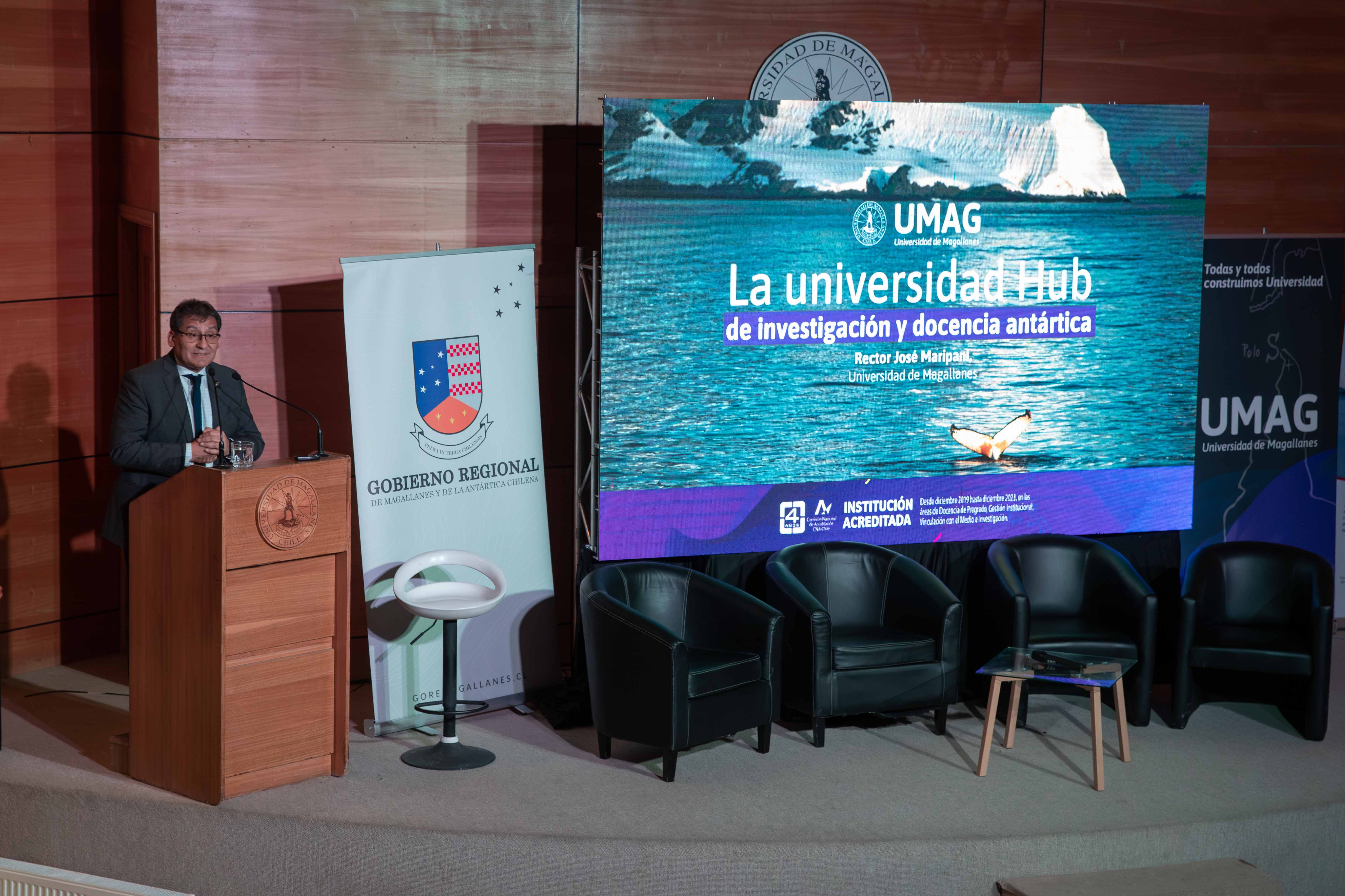 Rector Maripani destacó vínculo entre la UMAG, el GORE y el sector privado para desarrollo logístico antártico